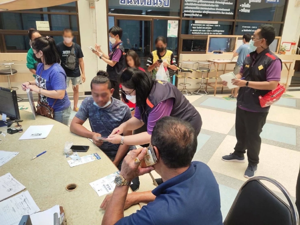 คปภ.ลงพื้นที่เร่งช่วยเหลือกรณีรถตู้ “คณะทำบุญ” พลิกคว่ำ