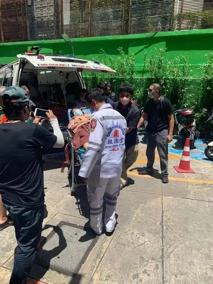 หามส่งรพ.ด่วน "ใบปอ-ผักบุ้ง" จำเลยคดีม.112 เป็นลมคาห้องพิจารณาคดีศาลอาญา