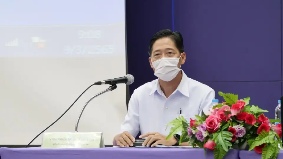 นายแพทย์ธเรศ กรัษนัยรวิวงค์ อธิบดีกรมสนับสนุนบริการสุขภาพ 