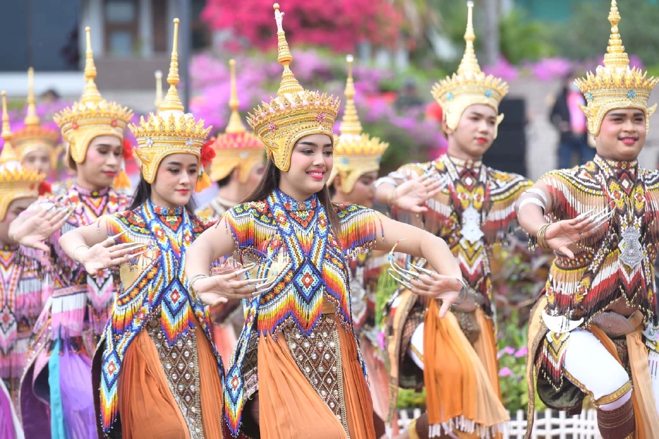 ภาพชุด วางศิลาฤกษ์ "Hall of Fame หอเกียรติยศ" พล.อ.เปรม ติณสูลานนท์