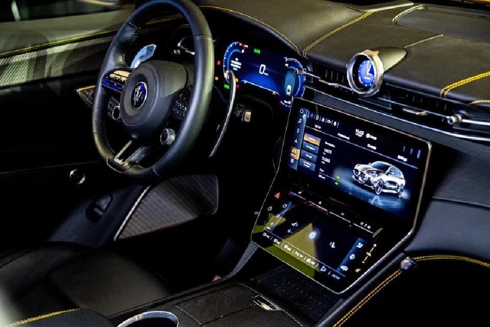 เบบี้เอสยูวี Maserati Grecale ราคา 6.49 ล้านบาท