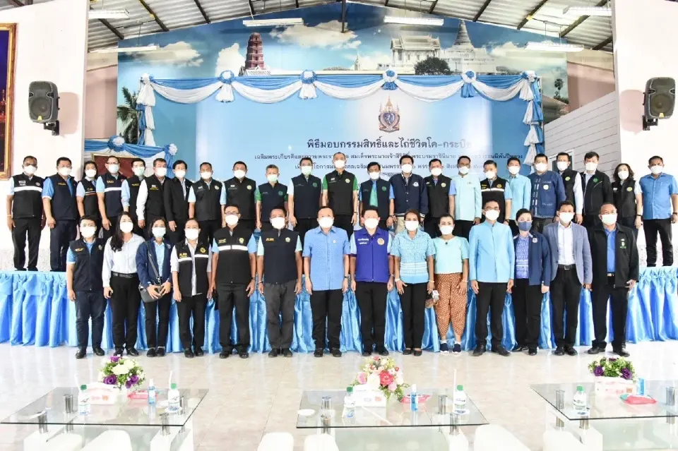 รัฐมนตรีเกษตรฯไถ่ชีวิตโค-กระบือ เฉลิมพระเกียรติพระบรมราชชนนีพันปีหลวง