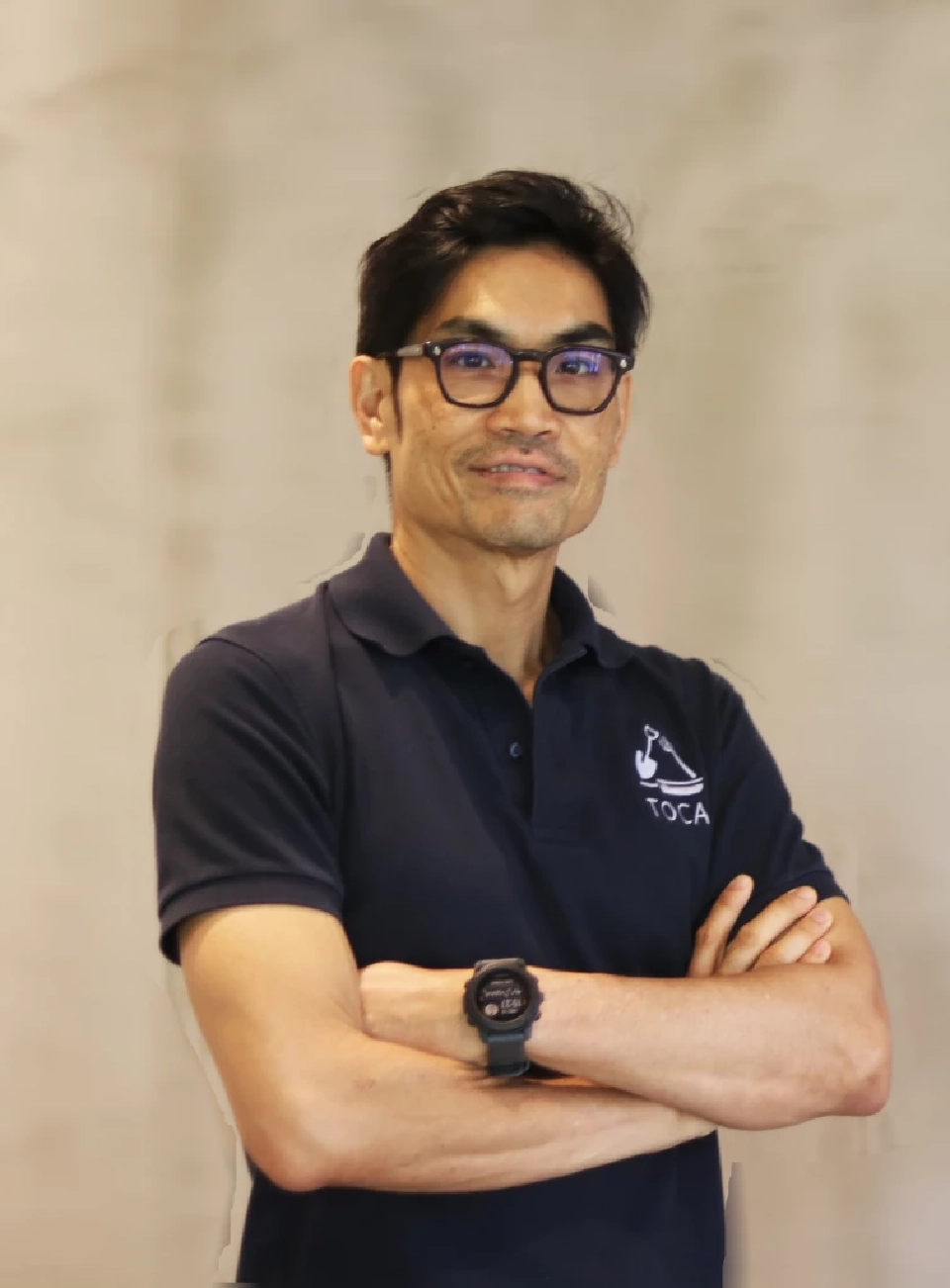 นายอรุษ นวราช นายกสมาคมผู้บริโภคอินทรีย์ไทย หรือ Thai Organic Consumer Association (TOCA)