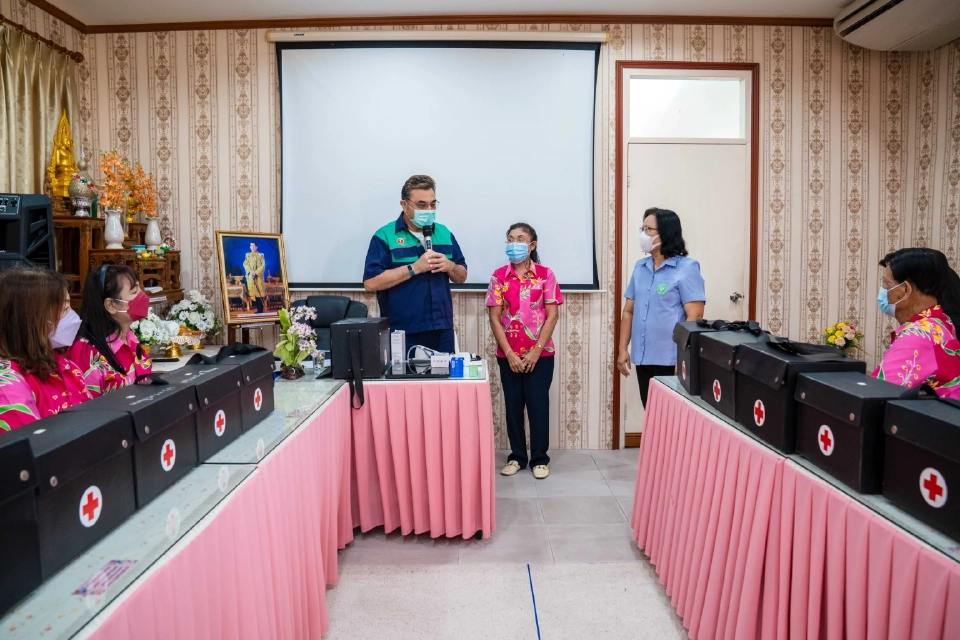 มูลนิธิคาราบาว มอบเงินสนับสนุน1 แสนบาท สมทบทุนซื้ออุปกรณ์ทางการแพทย์