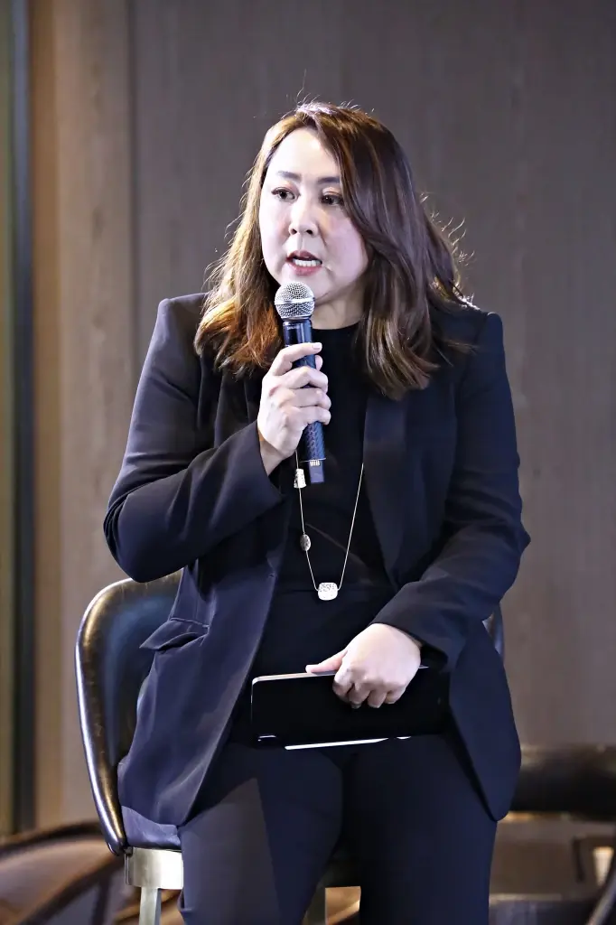 นางสาววนิดา สุขสุวรรณ กรรมการผู้จัดการ  บริษัท ดีทีพี โกลบอล รีทส์ แมเนจเม้นท์ จำกัด