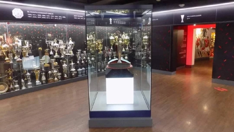 แมนยูฯนำถ้วยแชมป์ THE MATCH Bangkok 2022 วางโชว์ที่โอลด์แทรฟฟอร์ดแล้ว