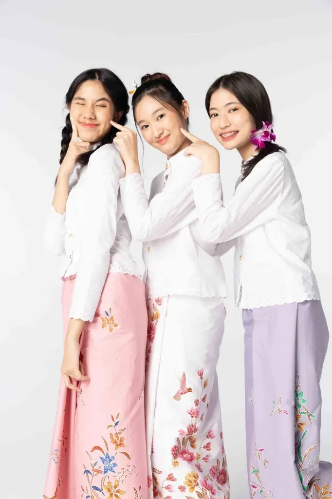 ไอเทมผ้าไทยกับคน Gen Z “ความต่าง ที่ลงตัว”
