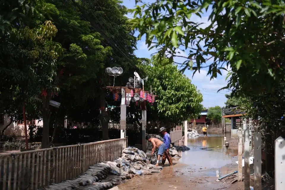 PEA จัดกิจกรรม มอบถุงยังชีพบรรเทาความเดือดร้อนให้ผู้ประสบอุทกภัยในพื้นที่อำเภอสรรพยา