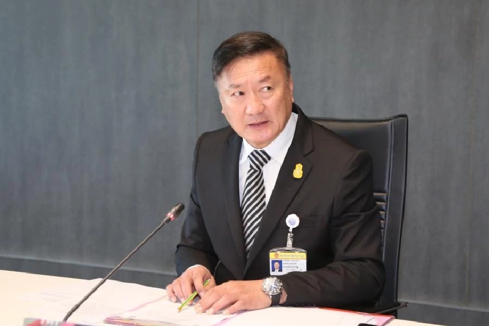 นายนิโรธ สุนทรเลขา ส.ส.นครสวรรค์ พรรคพลังประชารัฐ 