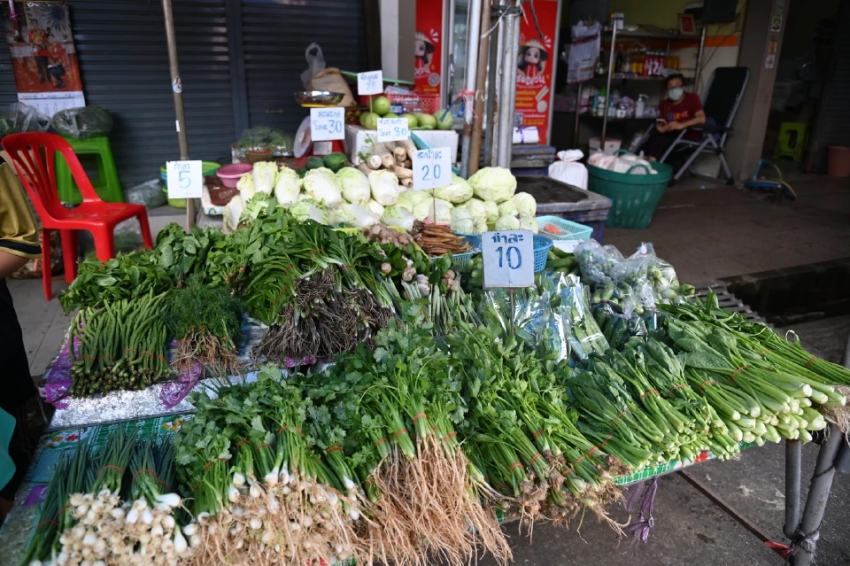 ข่าวดี ผักสด-เนื้อสัตว์ ราคาเริ่มลดลง