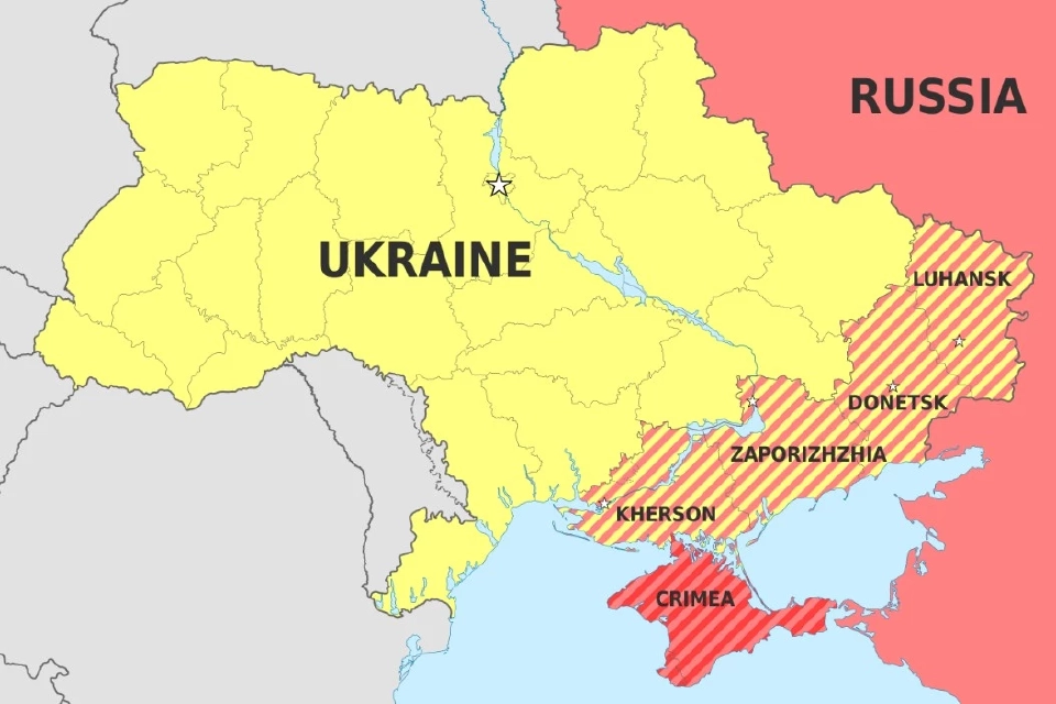 แผนที่ 4 แคว้นทางภาคตะวันออกของยูเครน (บริเวณที่มีเส้นสีแดงทแยง) ที่ถูกประกาศผนวกเป็นส่วนหนึ่งของรัสเซีย