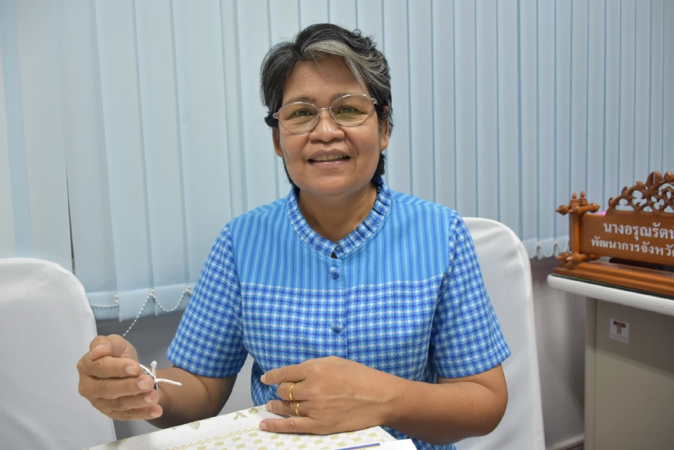 นางจำเรียง มณีพินิจ ผู้อำนวยการกลุ่มงานส่งเสริมการพัฒนาชุมชน สำนักงานพัฒนาชุมชนจังหวัดนครราชสีมา 