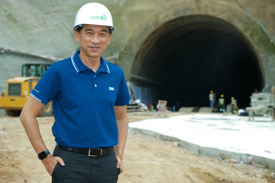 นายพงษ์ศักดิ์  แห่ล้อม