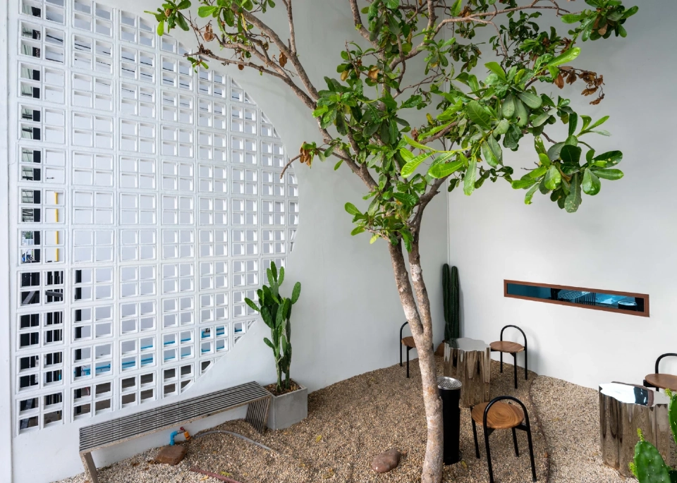 วัสดุก่อสร้าง-อิฐมวลเบา อนาคตแจ่ม EECผลักดันสัญญาณบวกอสังหาฯ