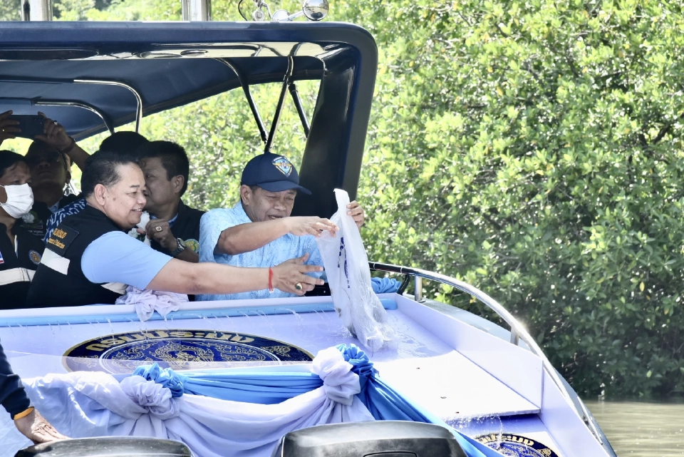 เร่งขยายผลปล่อยพันธุ์ปูทะเลอีก 1.3 ล้านตัว หวังเพิ่มปูทะเล ปีละ 400%