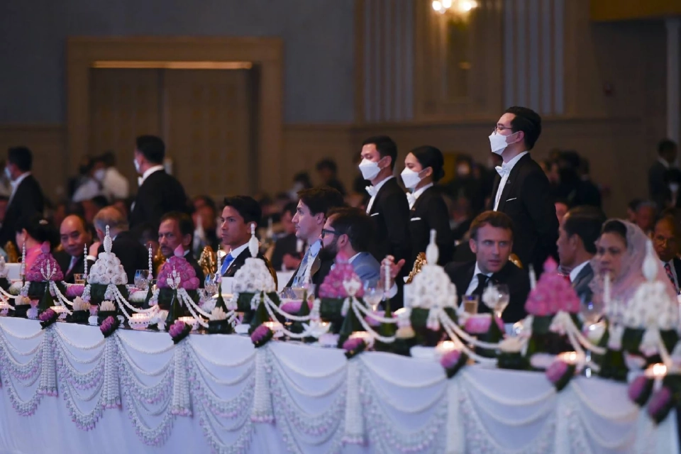 อลังการรูป-รส-กลิ่น-เสียง “กาลาดินเนอร์” ผู้นำเอเปคและแขกพิเศษ  