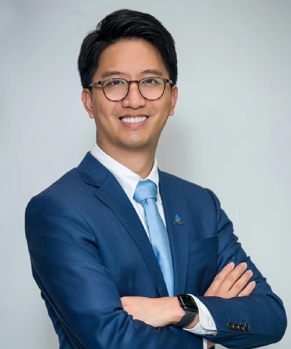 ดร.ญาณเดช ศรีพาณิชย์  ผู้เชี่ยวชาญสาขาธรณีฟิสิกส์ ปตท.สผ.