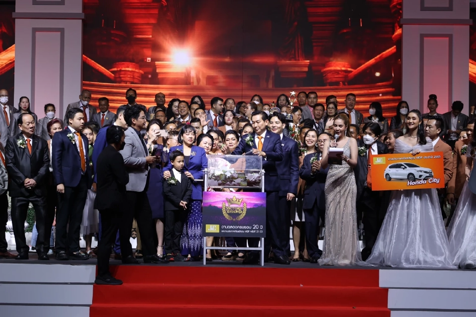 J&C โบกธง Victory & Beyond นำชัยฉลองก้าวสำเร็จสู่ 2 ทศวรรษที่ยิ่งใหญ่