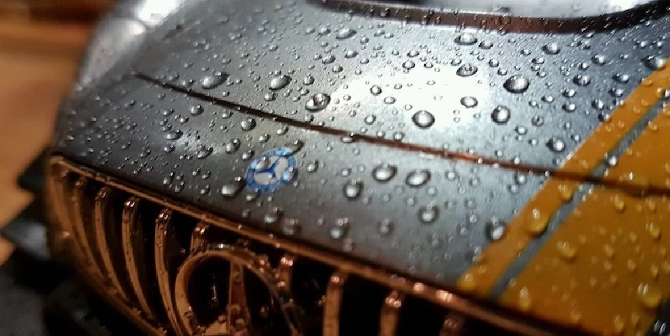 ลอนดอน จับลูกค้าไฮโซ บริการ "เช่าซูเปอร์คาร์" 5 แสนบาท/วัน