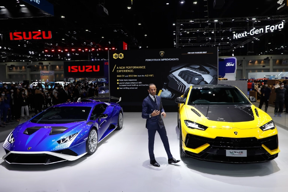 เรนาสโซ มอเตอร์ เผยโฉม Lamborghini Urus Performante อย่างเป็นทางการครั้งแรกในไทย 