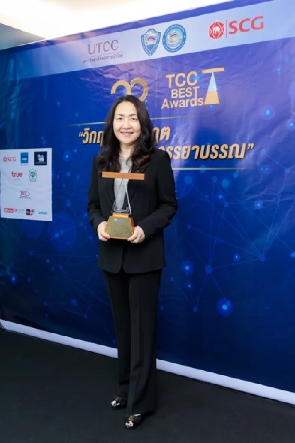 จินอา ลี 