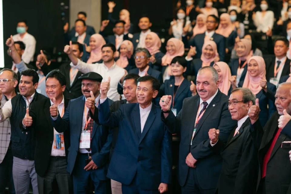 ศวฮ.ผนึก สมฮท. ดันฮาลาลเพชรประเทศไทย สู่ระดับสากล 