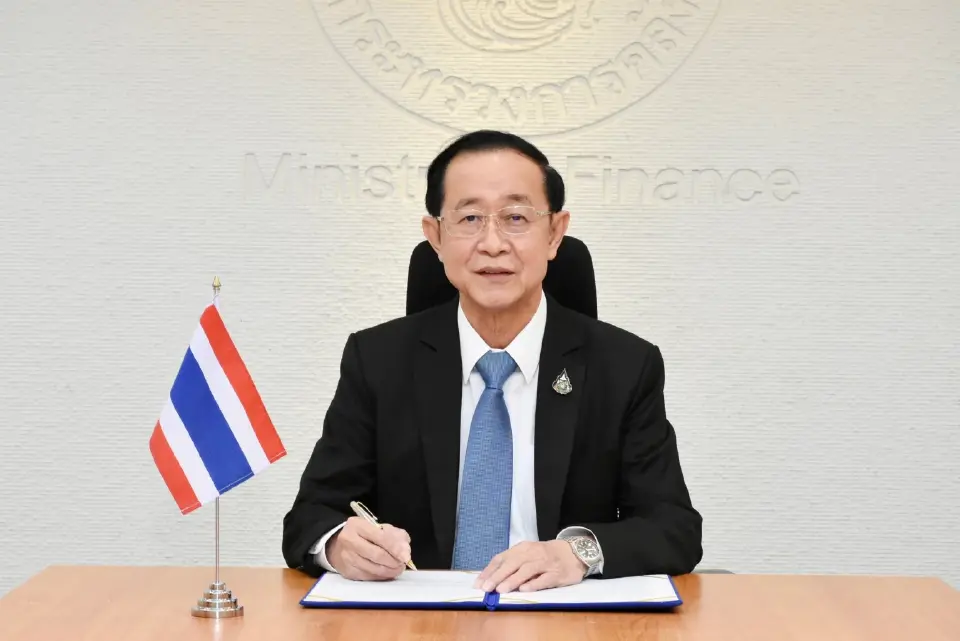 นายอาคม เติมพิทยาไพสิฐ รัฐมนตรีว่าการกระทรวงการคลัง