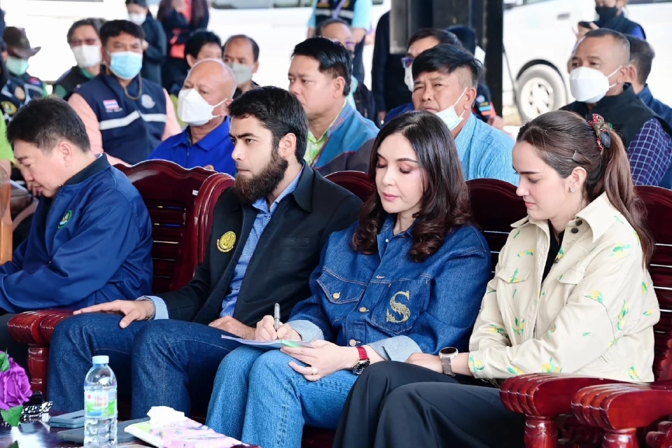 “มนัญญา” ลงพื้นที่ประจวบฯ แก้ปัญหาที่ดินทำกินในพื้นที่สหกรณ์