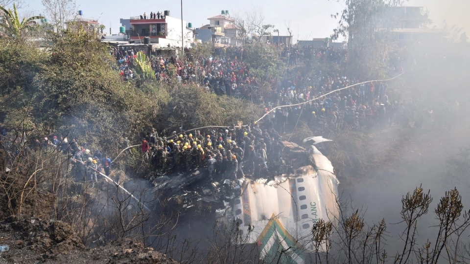 เจ้าหน้าที่กู้ภัยเร่งค้นหาผู้ประสบภัยที่ยังคงสูญหาย 4 ราย 