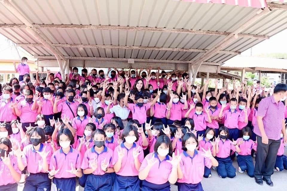 “มนัญญา” ลงพื้นที่ประจวบฯ แก้ปัญหาที่ดินทำกินในพื้นที่สหกรณ์