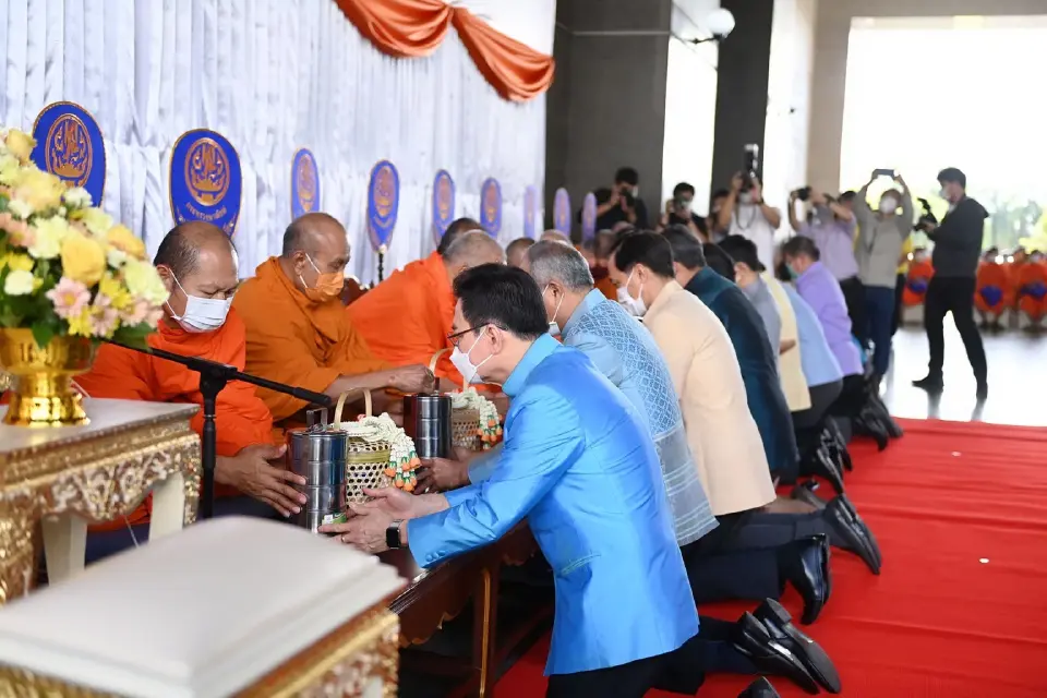 “จุรินทร์”ประธานพิธีทำบุญ เจริญจิตตภาวนา ถวายแด่ เจ้าฟ้าพัชรกิติยาภาฯ