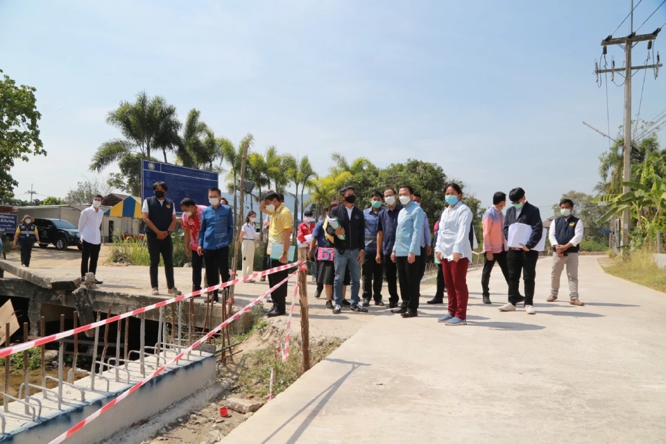 วางและจัดทำผังพัฒนาพื้นที่เฉพาะชุมชนบางเสร่ 