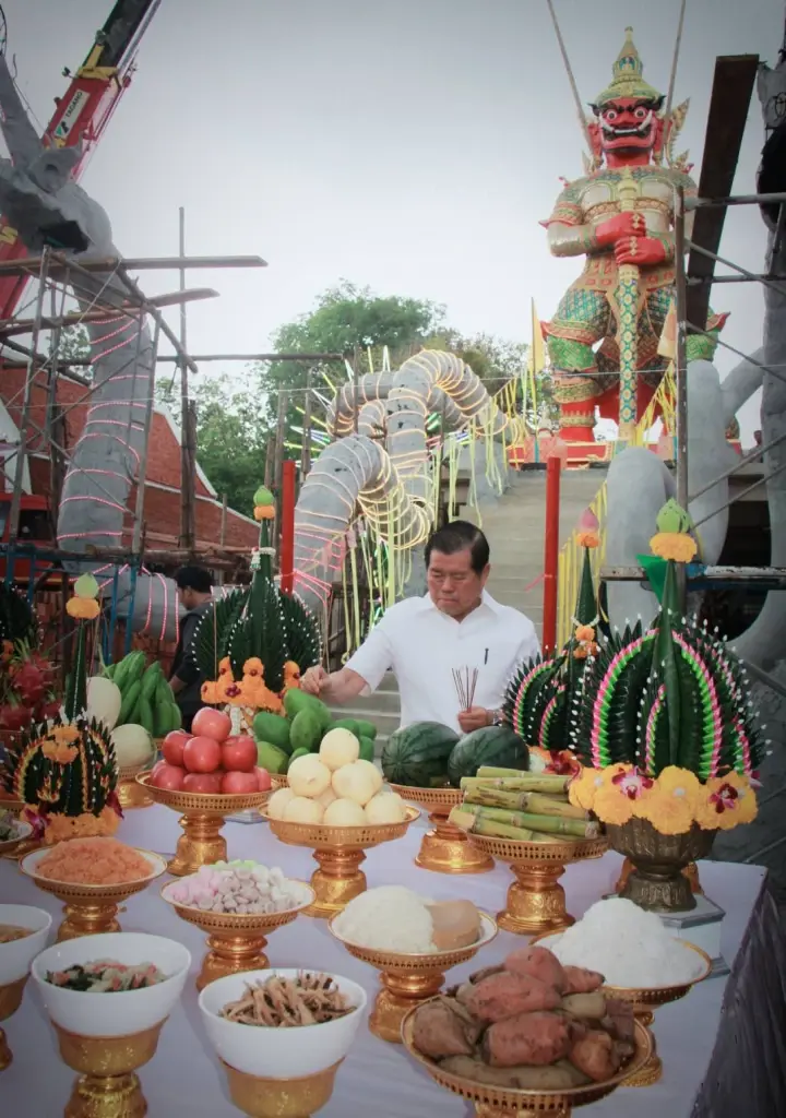 “นิพนธ์”ประธานอัญเชิญองค์ท้าวเวสสุวรรณ ประดิษฐานวัดแช่มอุทิศ 