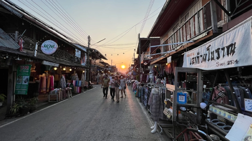 “เชียงคาน”เร่งสายไฟลงดิน สร้างลุคใหม่ ดันรายได้ท่องเที่ยวปีละกว่า 500 ล้าน