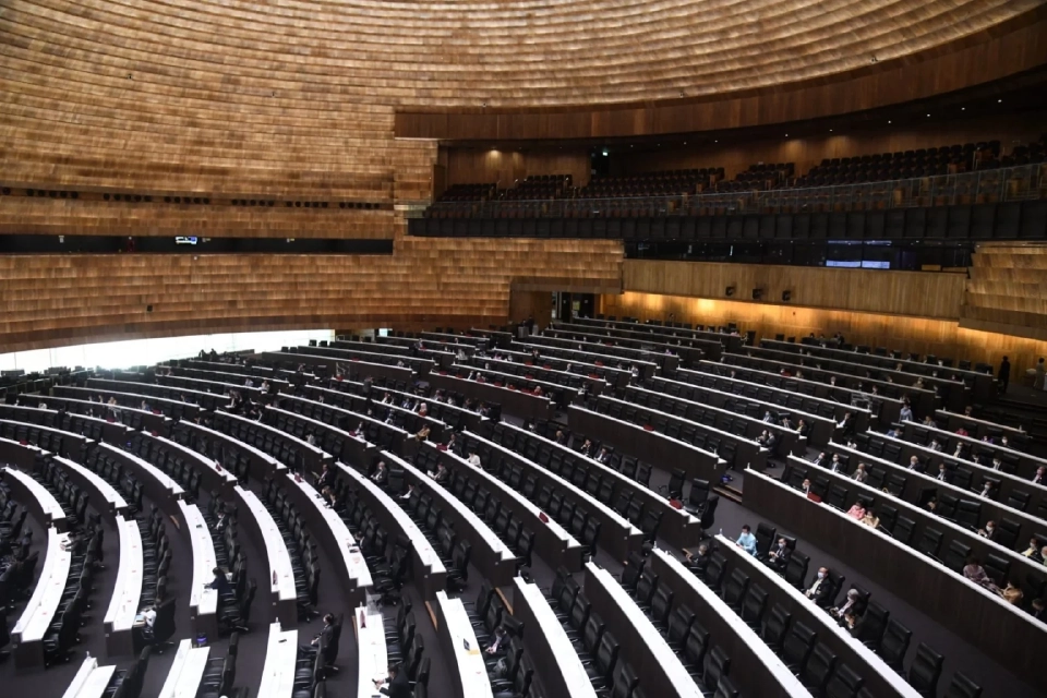 รัฐสภาล่ม!ส่งท้าย ร่างพรบ.การศึกษาฯแท้ง   