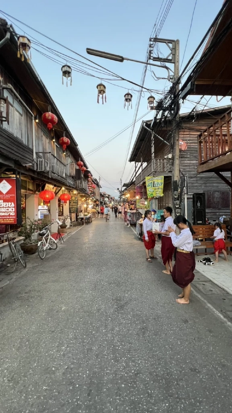 “เชียงคาน”เร่งสายไฟลงดิน สร้างลุคใหม่ ดันรายได้ท่องเที่ยวปีละกว่า 500 ล้าน