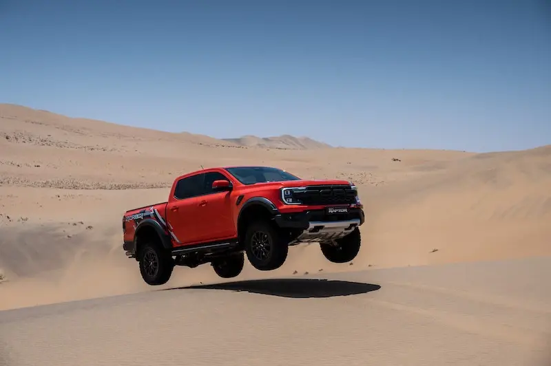 Ford Ranger Raptor ดุดันไม่เกรงใจใคร ในทะเลทรายนามิเบีย