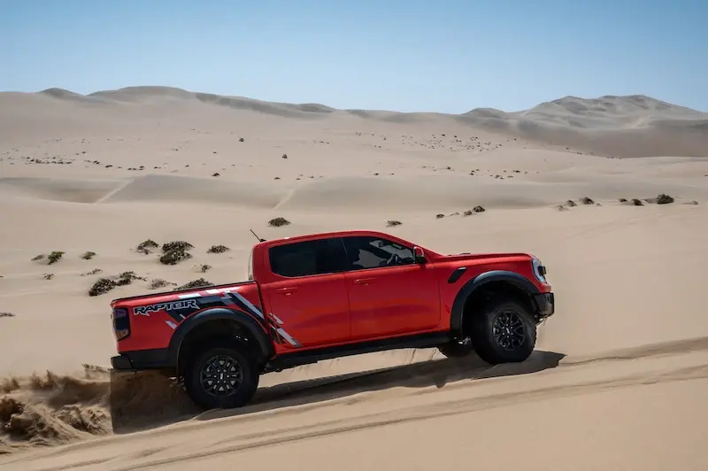 Ford Ranger Raptor ดุดันไม่เกรงใจใคร ในทะเลทรายนามิเบีย