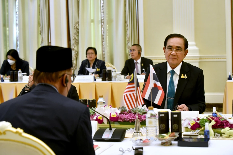 นายกฯ ไทย-มาเลเซีย หารือถึงความร่วมมือด้านเศรษฐกิจ