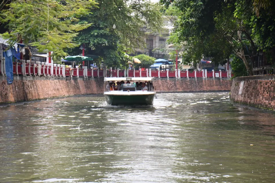 เรือไฟฟ้าคลองผดุงกรุงเกษม