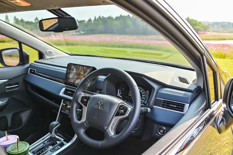 รีวิว Mitsubishi Xpander Cross 2023 MPV ที่โตโยต้ายังโค่นไม่ลง