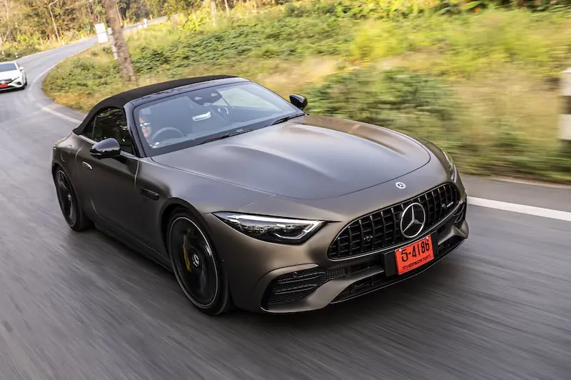 รีวิว Mercedes-AMG SL 43 เครื่องยนต์ 4 สูบยังดุดัน...V8 จะมันขนาดไหน