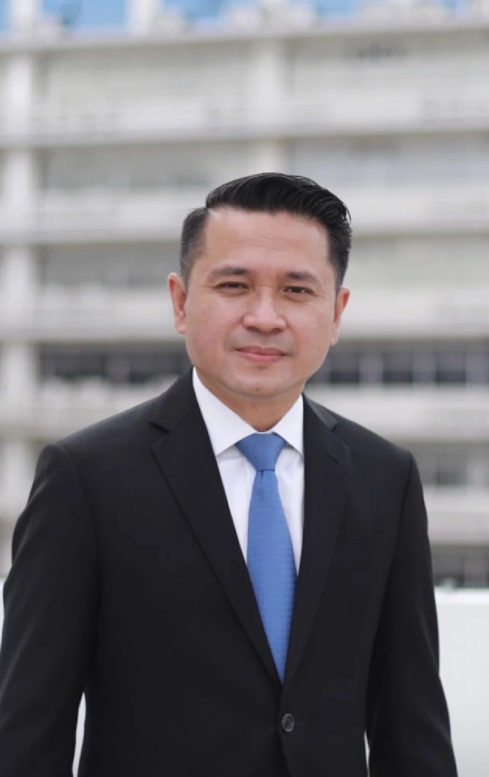 นายบุณย์ธีร์ พานิชประไพ เลขานุการรัฐมนตรีว่าการกระทรวงพาณิชย์