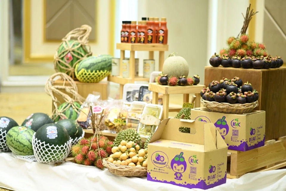 “ค้าภายใน” จับมือห้างท้องถิ่น  คิกออฟ “Fruit Festival 2023”