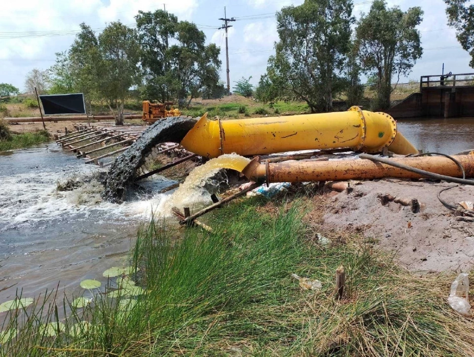 ชป.ระดมติดตั้งเครื่องสูบน้ำ เพิ่มประสิทธิภาพการส่งน้ำ