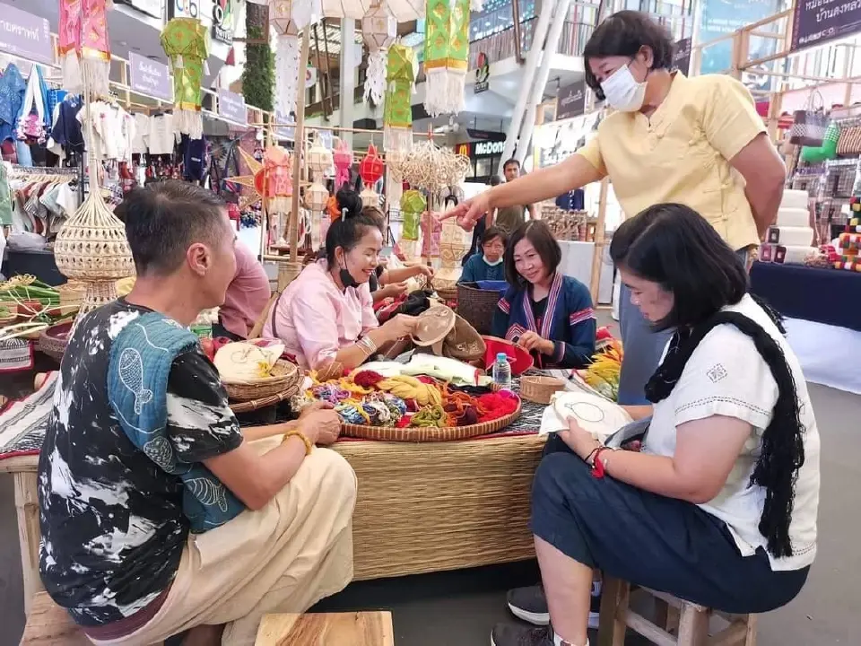  ลำพูนโรดโขว์ CPOT Lamphun บูมผลิตภัณฑ์วัฒนธรรมถิ่น