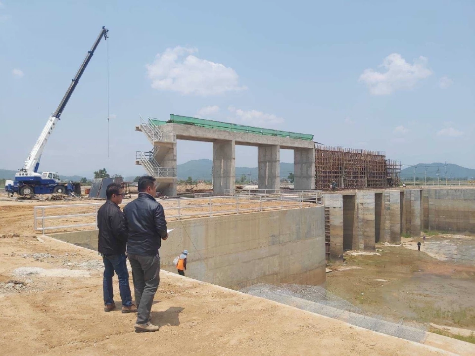 ชป.เดินหน้าก่อสร้าง ปตร.บ้านดอยอิสาน หวังแก้ปัญหาพื้นที่ลุ่มน้ำอิงอย่างยั่งยืน