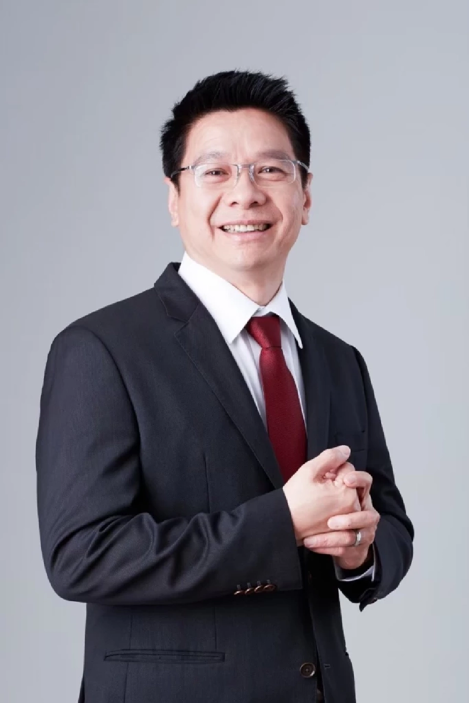 นายสิทธิวิชญ์ ตั้งธนาเกียรติ กรรมการผู้จัดการ บริษัท ตั้งธนสิน จำกัด