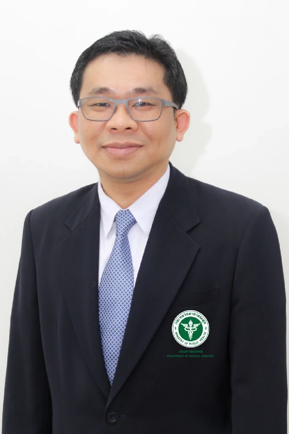 นายแพทย์วีรวุฒิ อิ่มสำราญ รองอธิบดีกรมการแพทย์