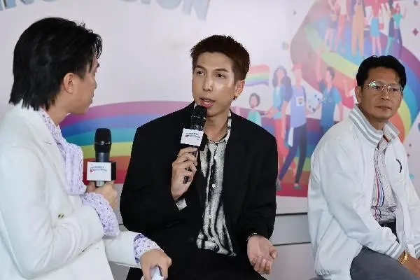 อนาวิล โชคอมรินทร์
